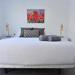 Marina Apartment *